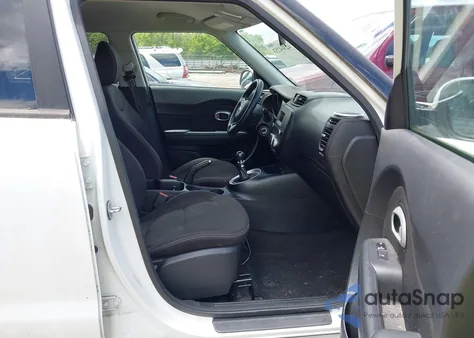 2016 Kia Soul z USA, uszkodzony, nr VIN KNDJN2A23G7293945